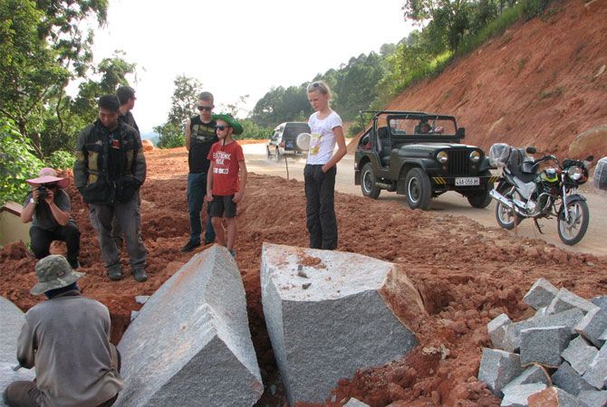Cu Chi Tunnels Tour by Car or Jeep