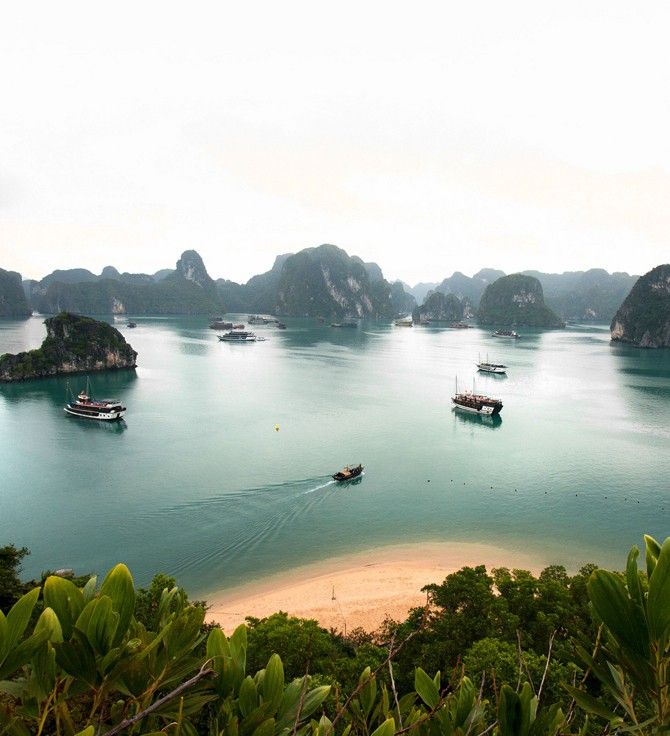 Kỳ nghỉ ở những bãi biển đẹp từ Bắc vào Nam