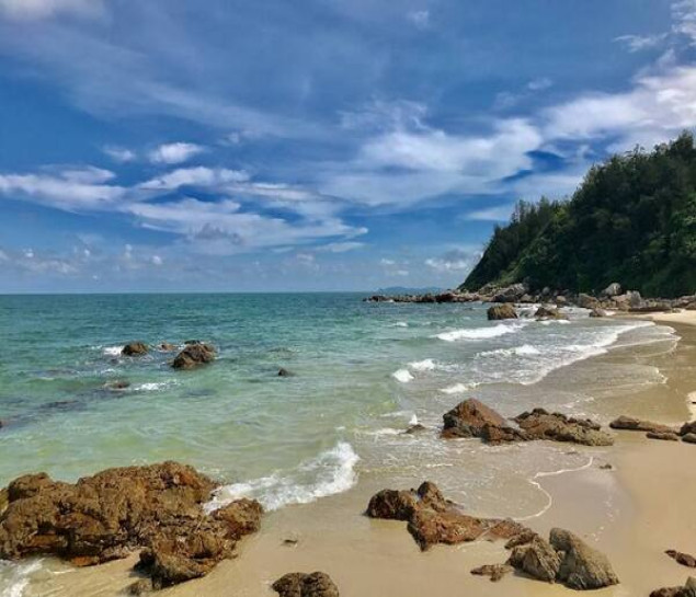 BIỂN MINH CHÂU QUAN LẠN