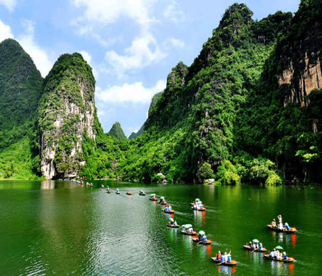 KHÁM PHÁ VẺ ĐẸP CỦA THIÊN NHIÊN NINH BÌNH