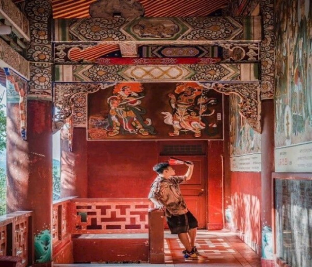 TRÙNG KHÁNH - TỪ KHÍ KHẨU CỔ TRẤN - HỒNG NHAI ĐỘNG - LÃO QUÂN ĐỘNG - BINH MÃ DŨNG - ĐẠI ĐƯỜNG BẤT DẠ THÀNH - TÂY AN